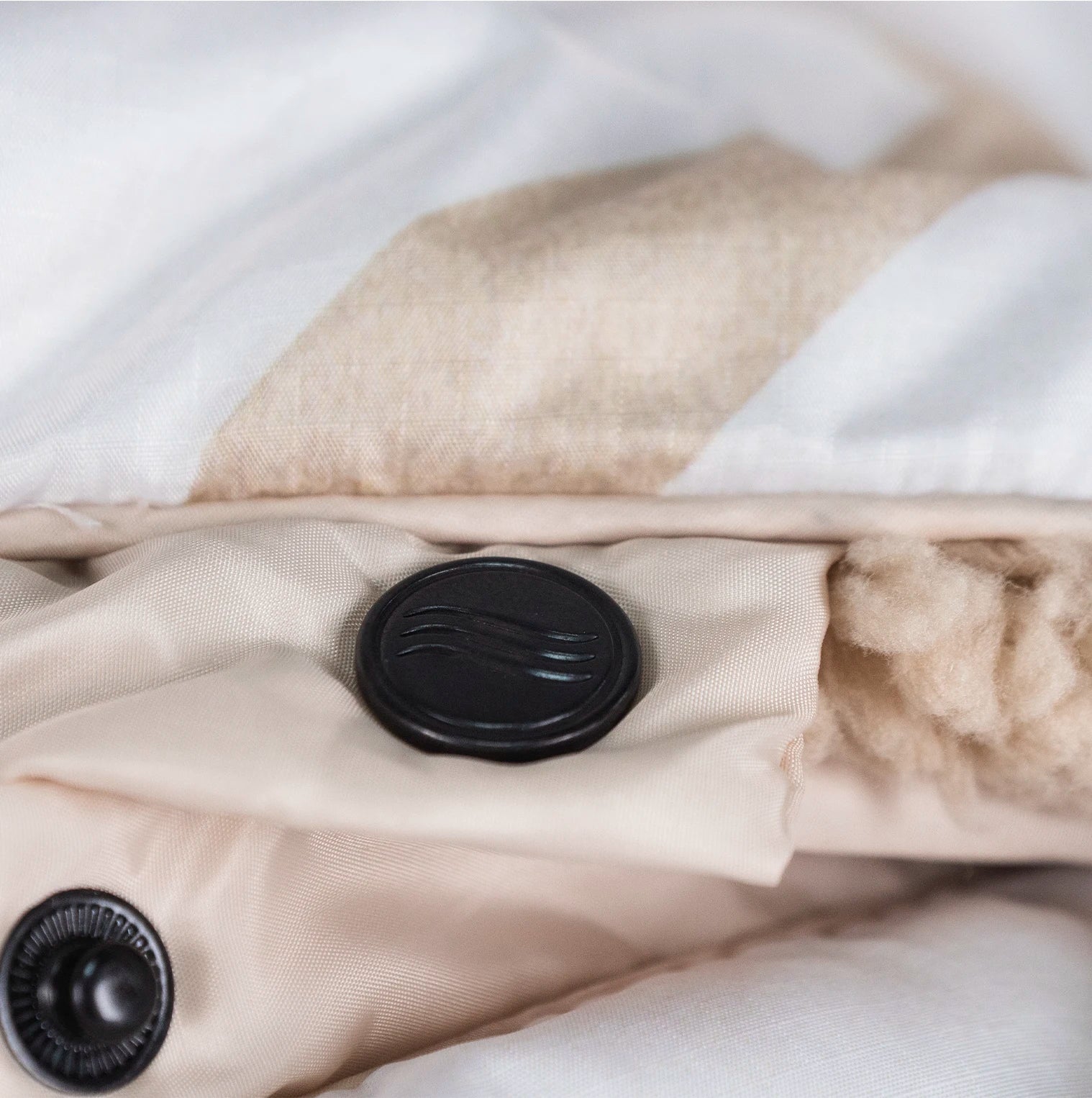 Detalle del tejido técnico modelo Simba