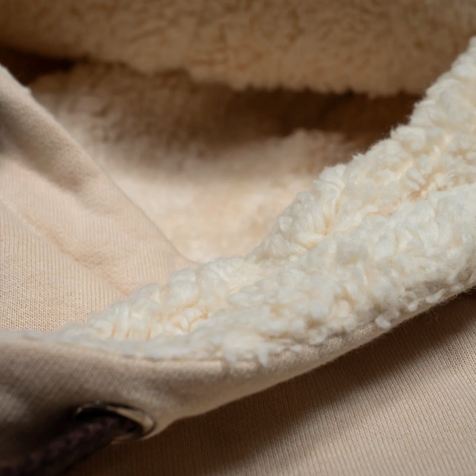 Sudadera de Algodón Orgánico - Confort y Estilo para el Viajero