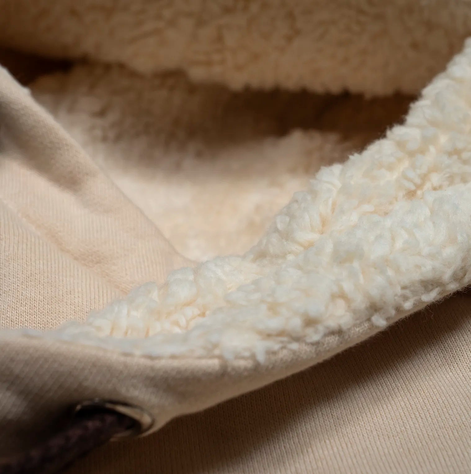 Sudadera de Algodón Orgánico - Confort y Estilo para el Viajero