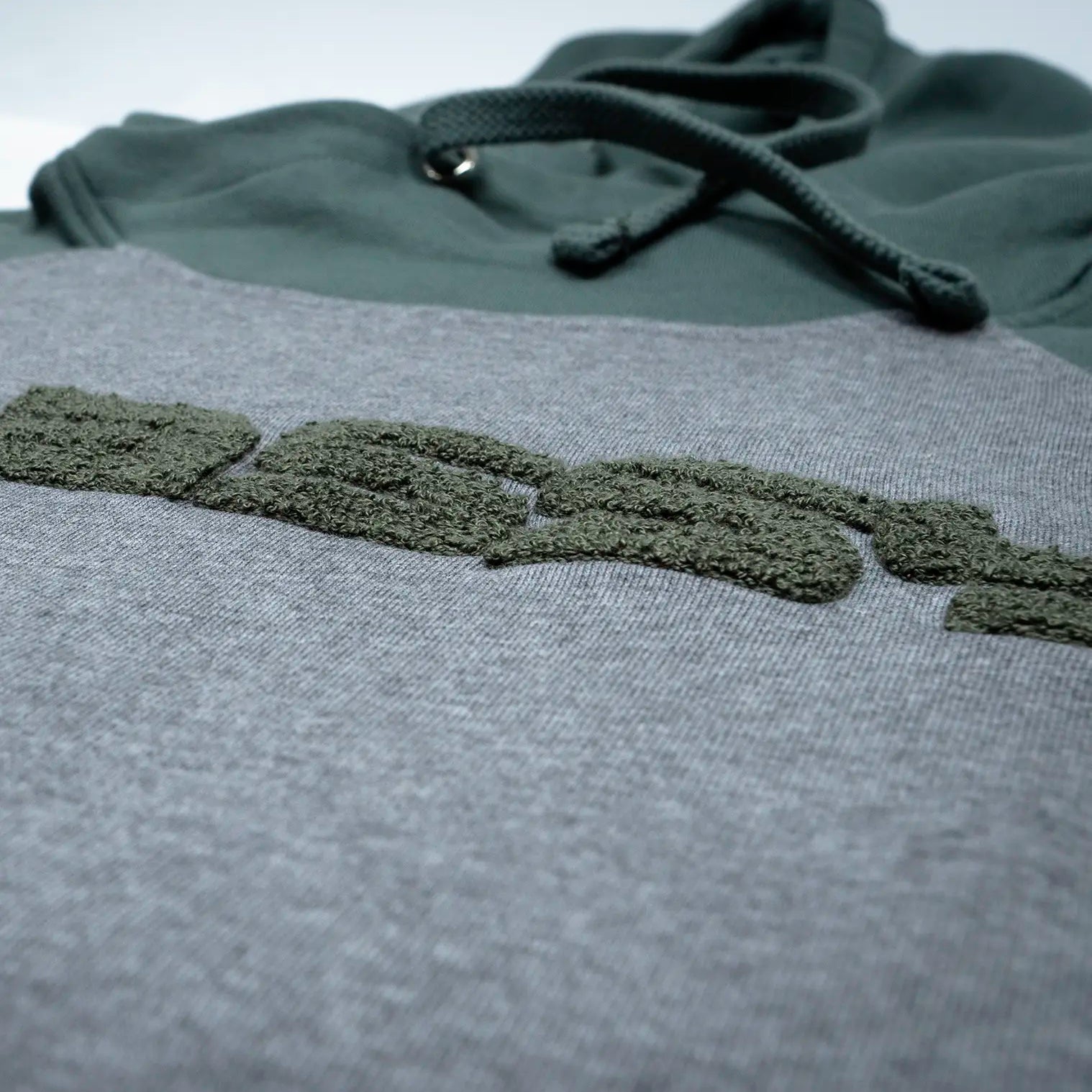 Sudadera Sostenible para Furgoneteros - Algodón Orgánico de Alta Resistencia