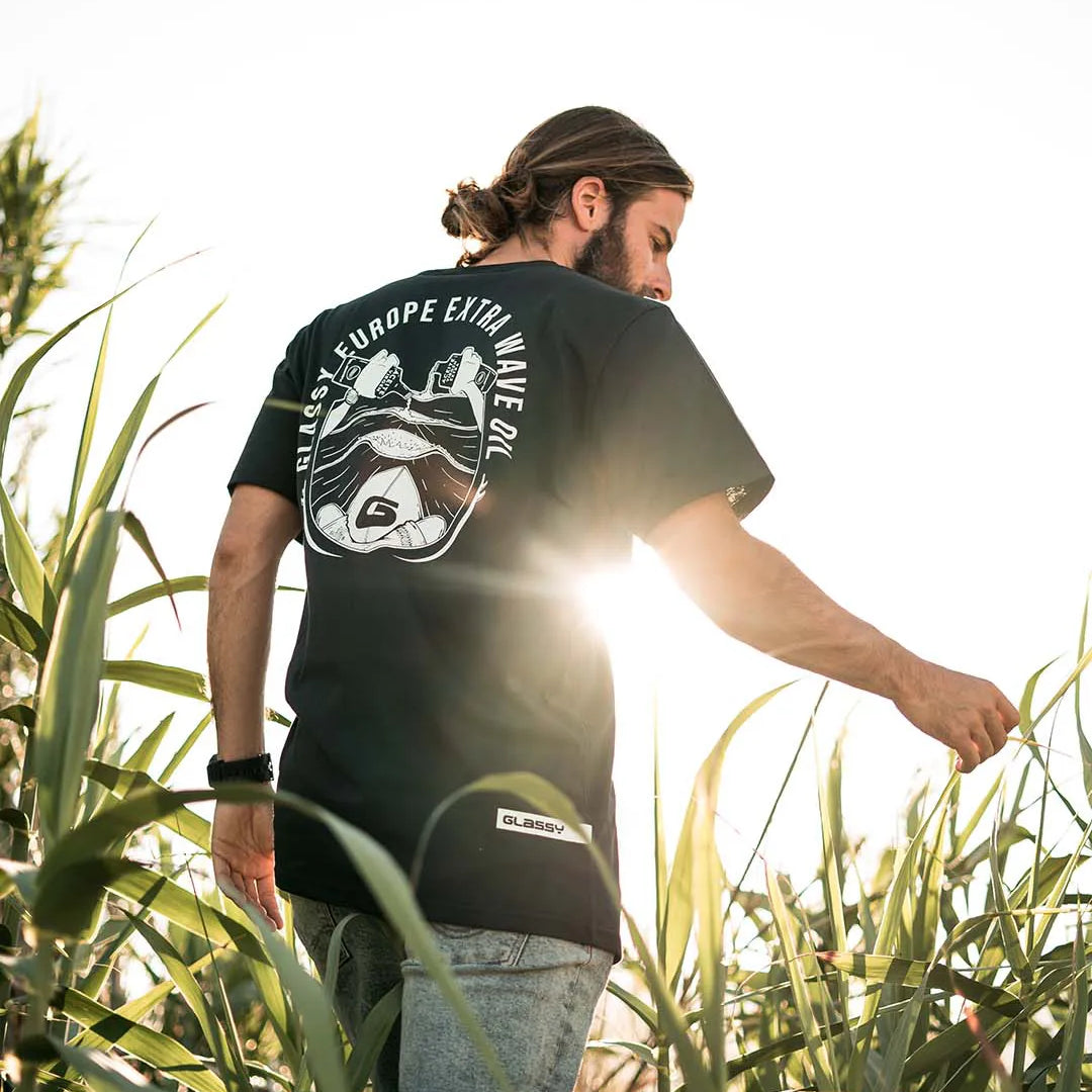 Camiseta Glassy: la definición de comodidad y responsabilidad ambiental.