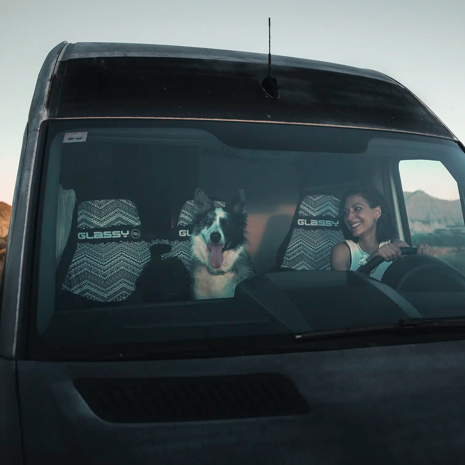 glassy_funda_doble_asientos_delanteros_impermeable_etnica_06