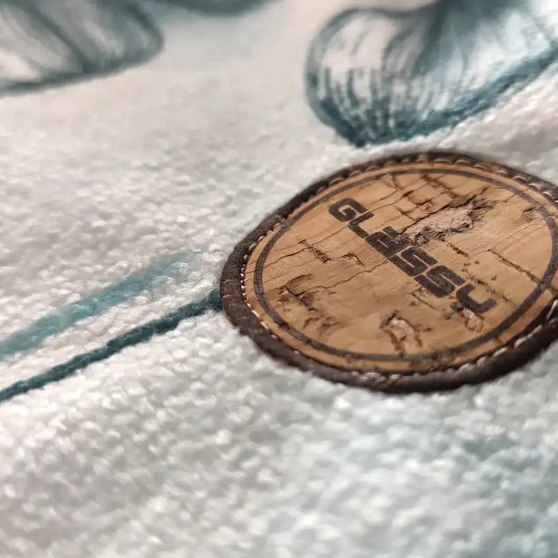 glassy_poncho_ecomint_macro