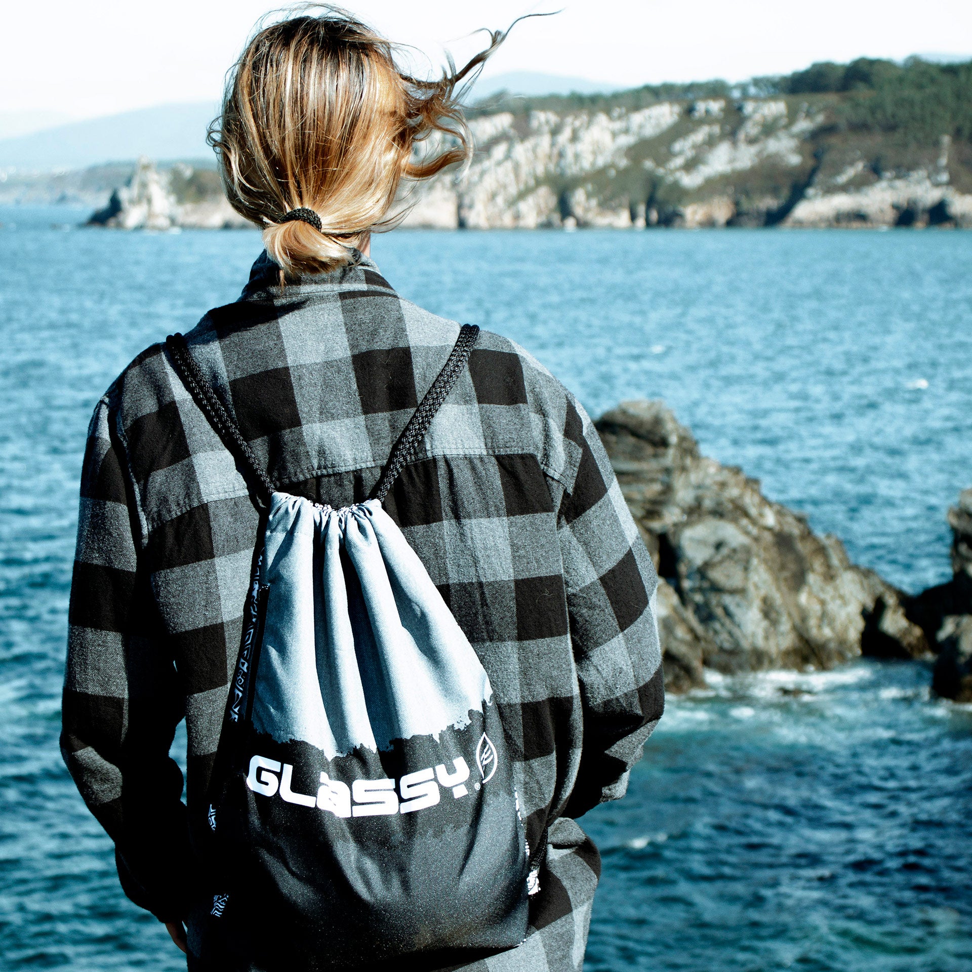 mochila-glassy-impermeable-army-01b