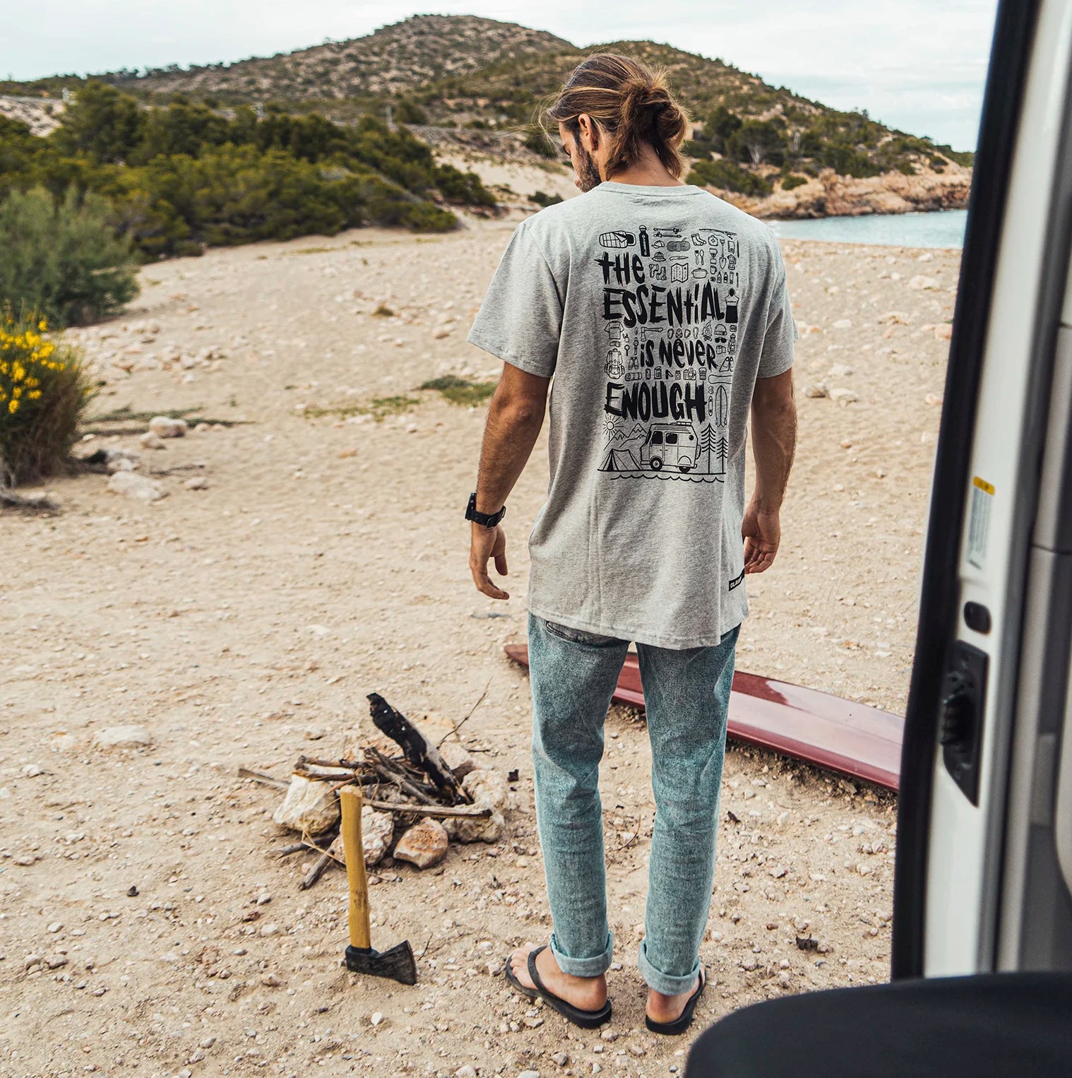 Camiseta-algodon-organico-essential-back-vanlife