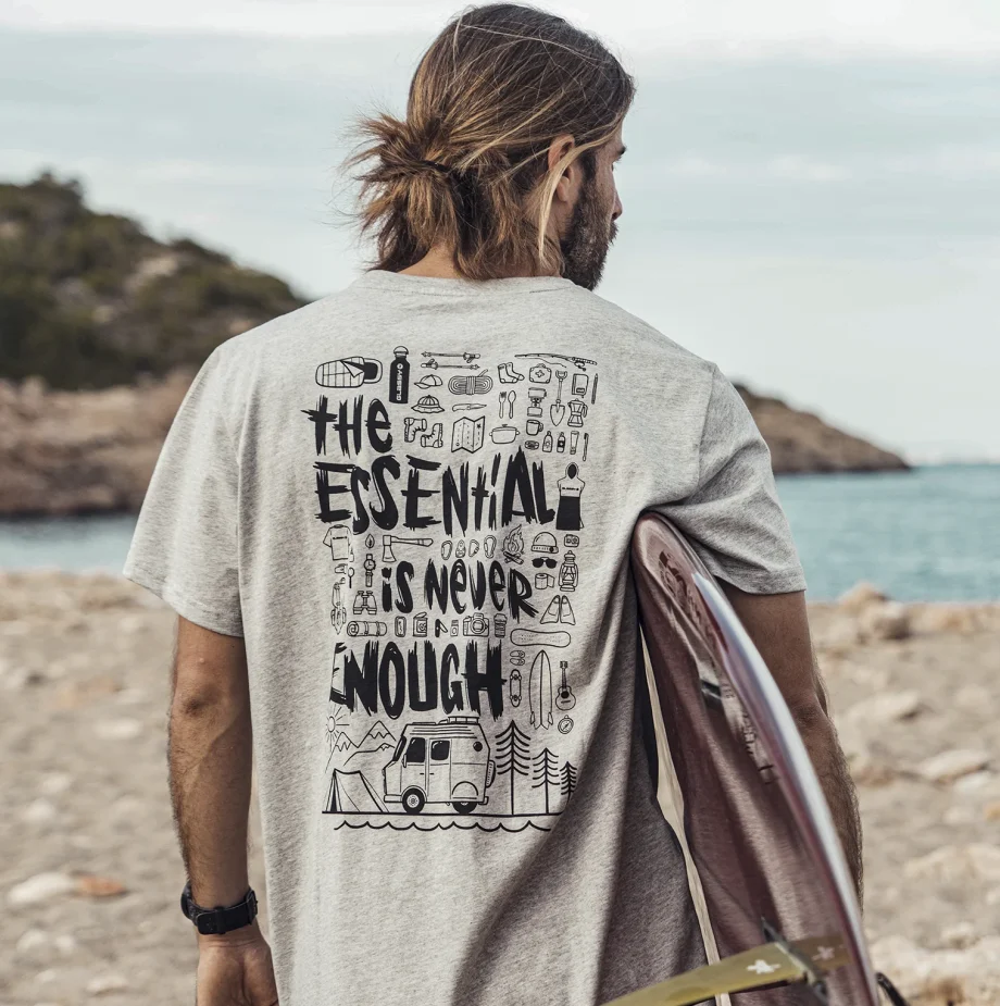 Camiseta camper. Tus imprescindibles en la próxima aventura vanlife.